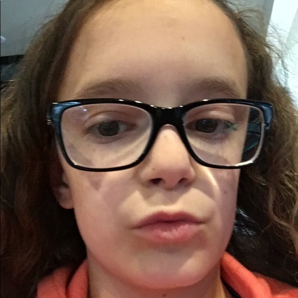 Meet your Posher, Peyton - Picture 1 of 1